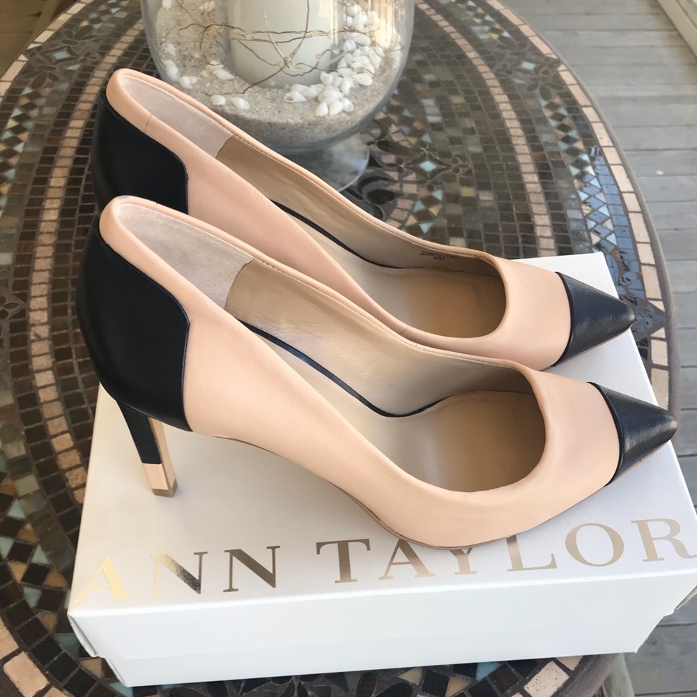 Ann Taylor Black and Cream Heels